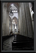 Catedral Metropolitana - Im Innern finden ca. 8000 Personen Platz.